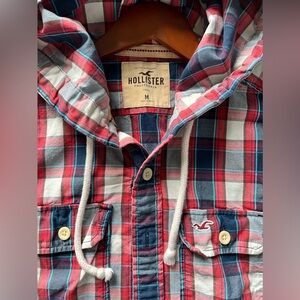 Hollister flannel hooded button up